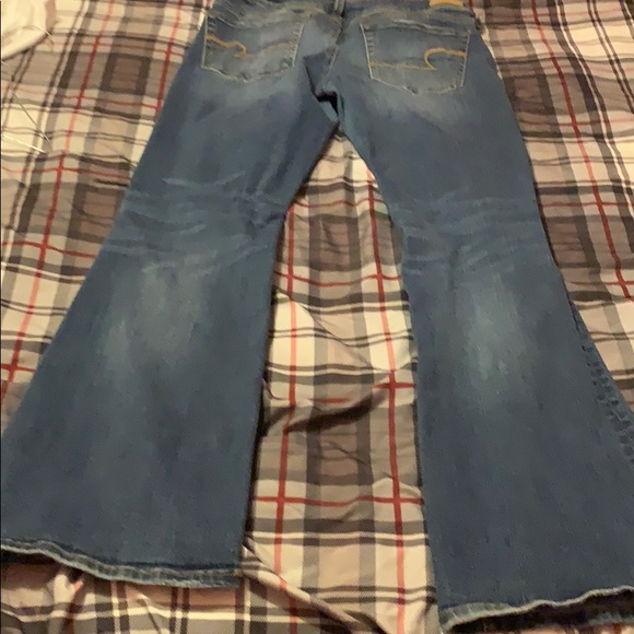 American Eagle 🦅 Kick Boot Jeans - Picture 2 of 4